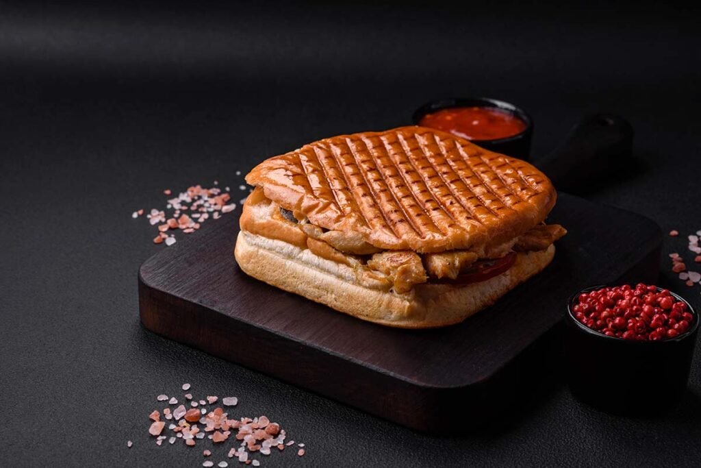 Peri Peri Paneer Sandwich in Madurai